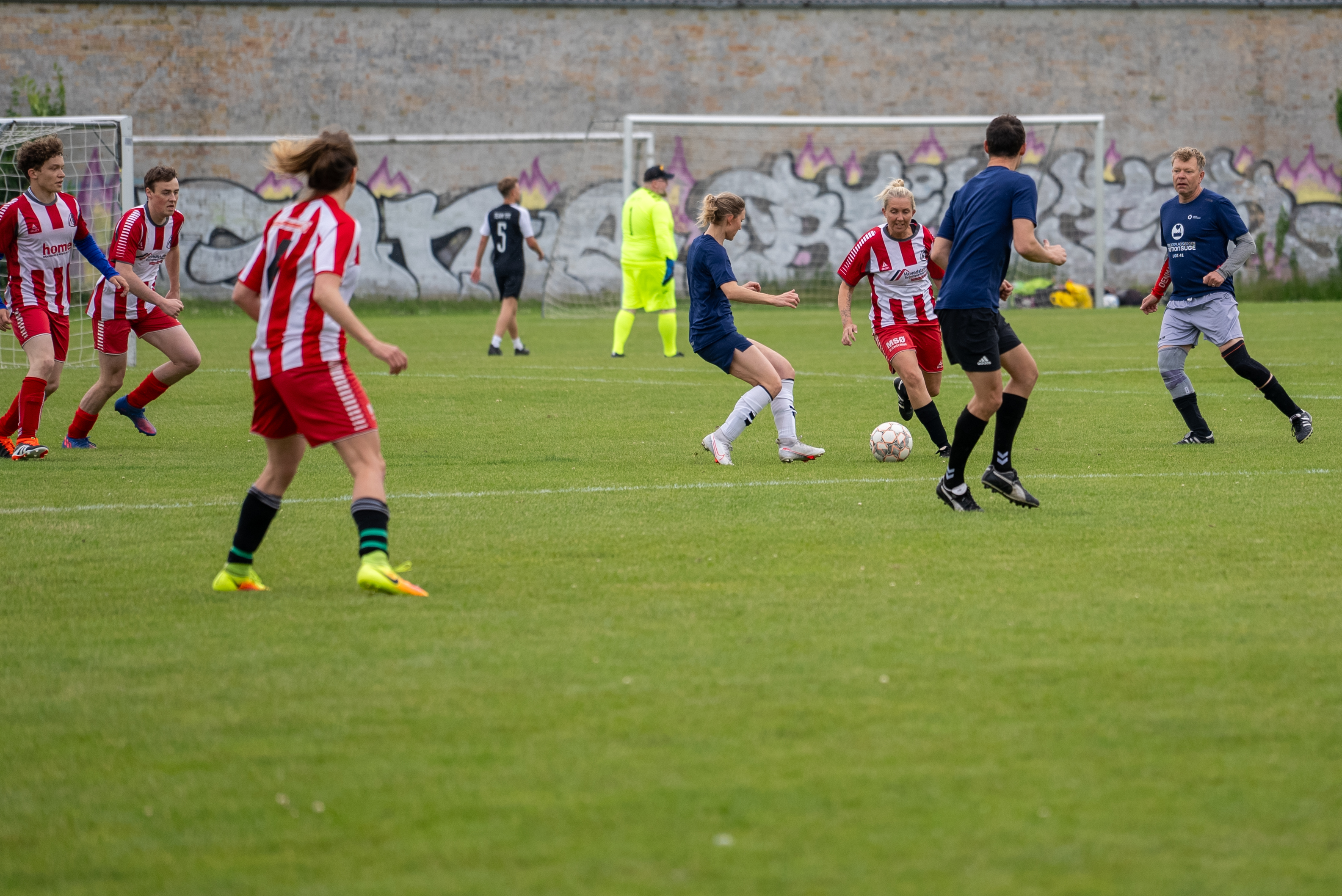 Vi tager pulsen på holdspil - hop med på rejsen