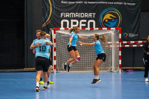 Firmaidrættens medlemstal holder et stabilt niveau i 2024